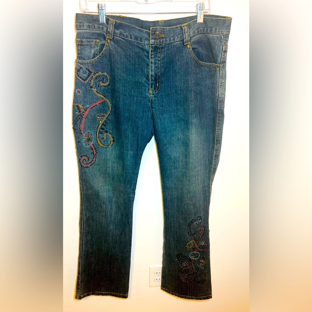 Chico's Embroidered Stitching and Beads Wide Leg Jeans‎ Size 2 or Medium Size 12